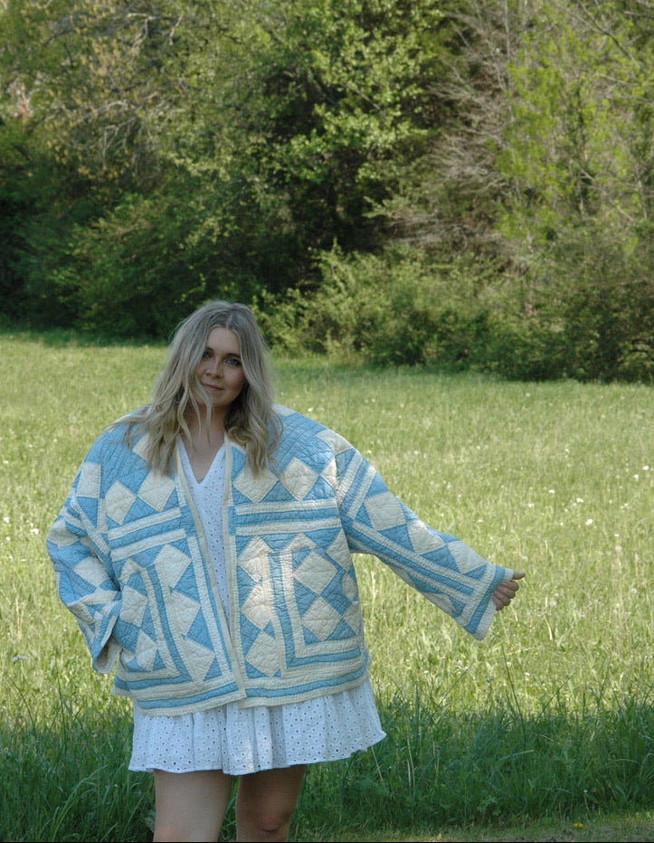 Vintage Blue and Cream Quilted Jacket with Pockets