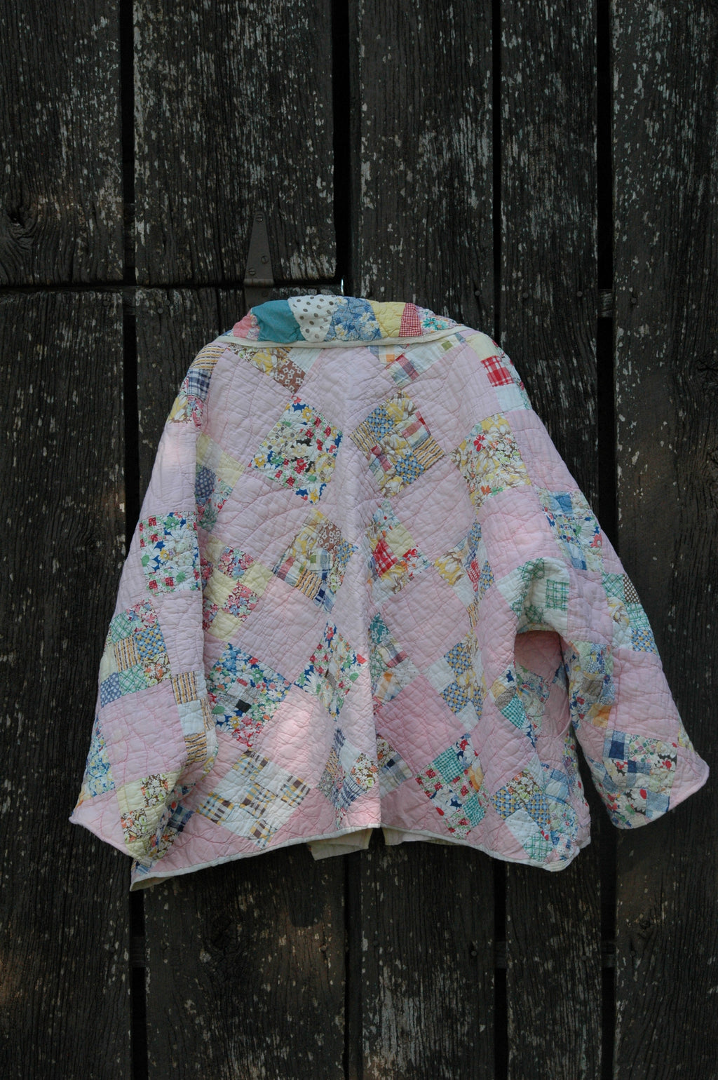 Vintage Pink Patchwork Quilted Jacket with Pockets & Collar