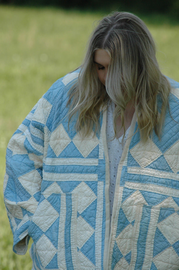 Vintage Blue and Cream Quilted Jacket with Pockets