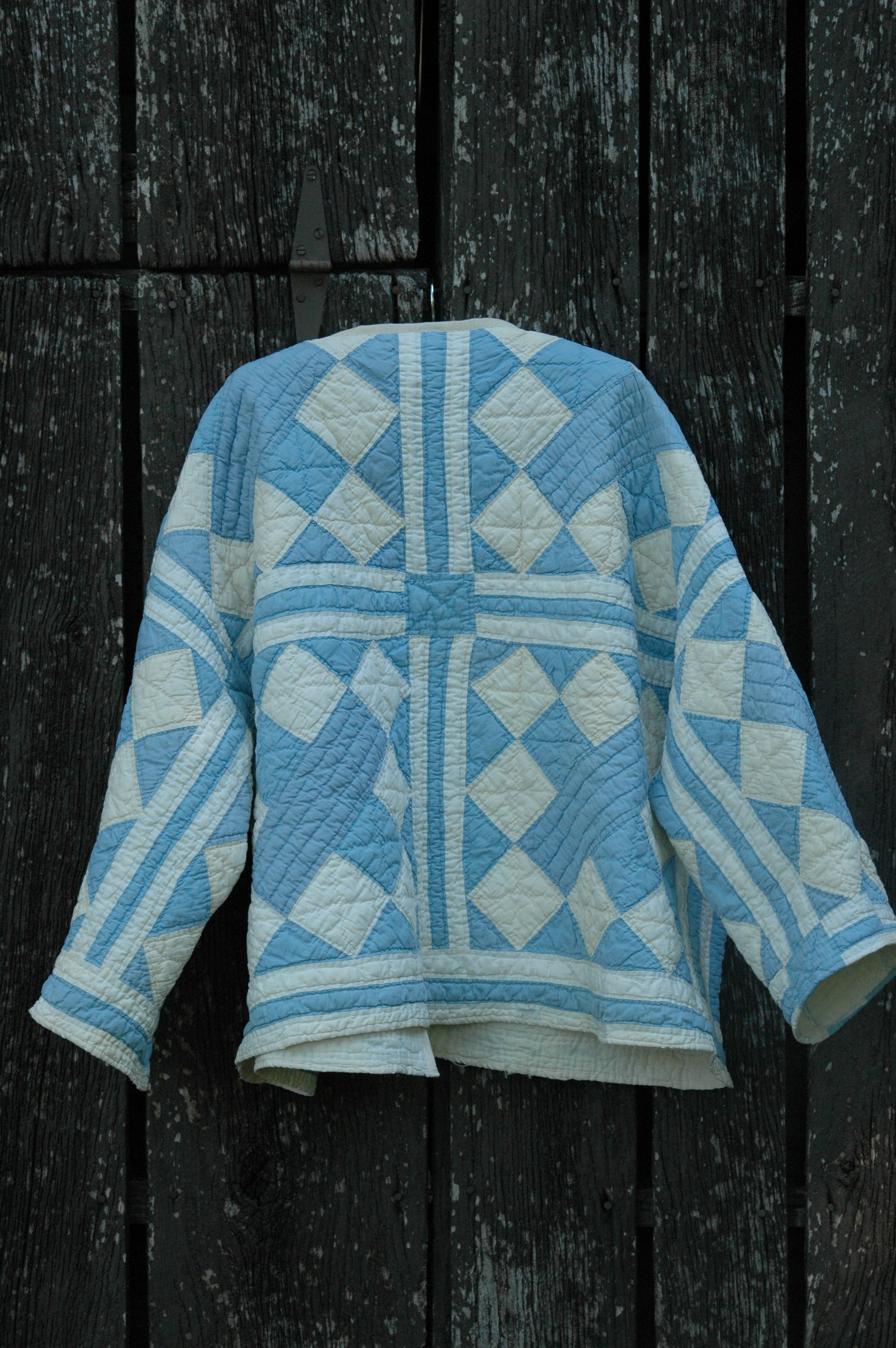 Vintage Blue and Cream Quilted Jacket with Pockets
