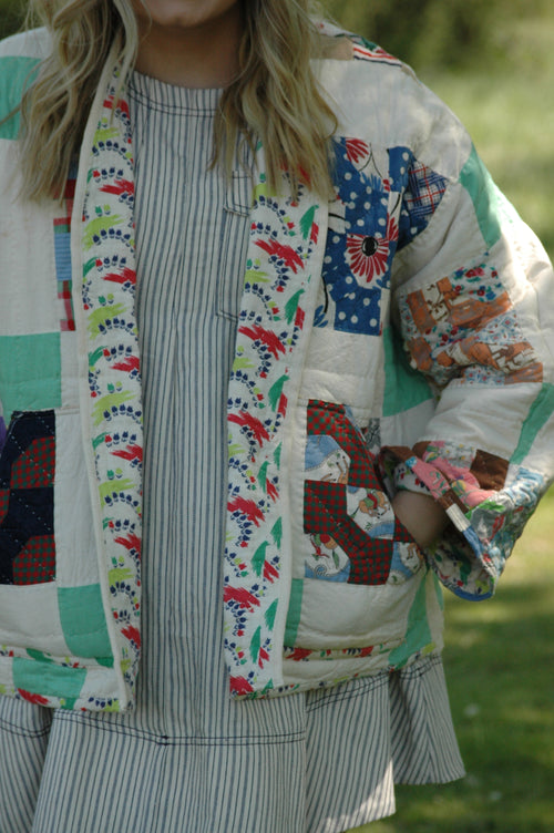 Vintage Block Bowtie Quilted Jacket with Pockets