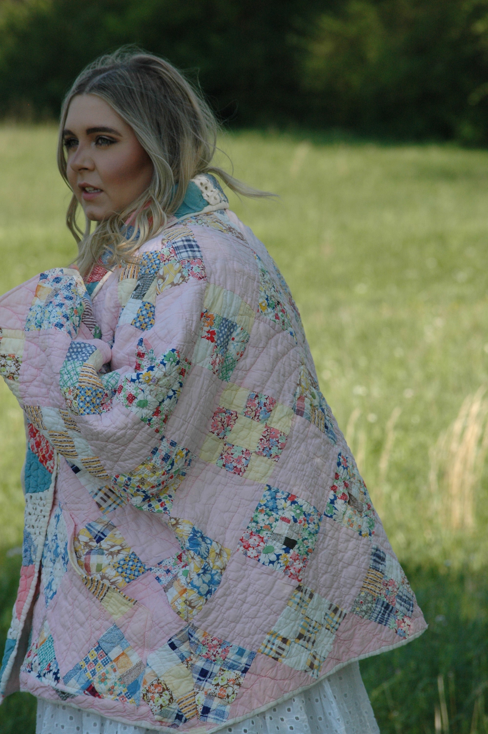 Vintage Pink Patchwork Quilted Jacket with Pockets & Collar