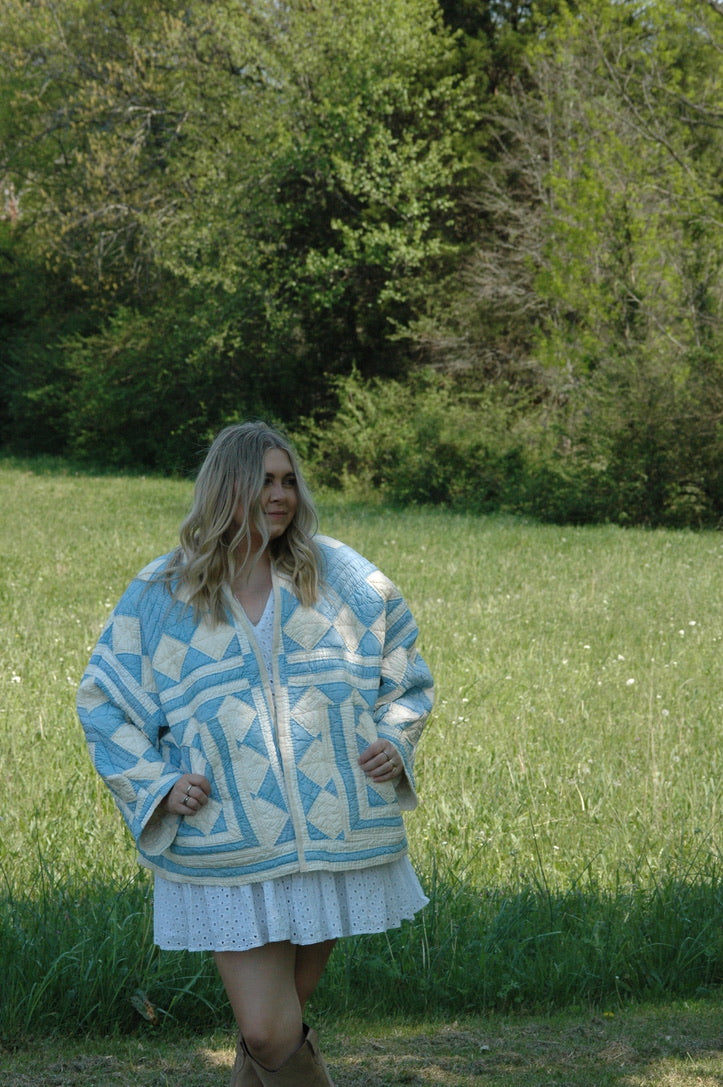 Vintage Blue and Cream Quilted Jacket with Pockets