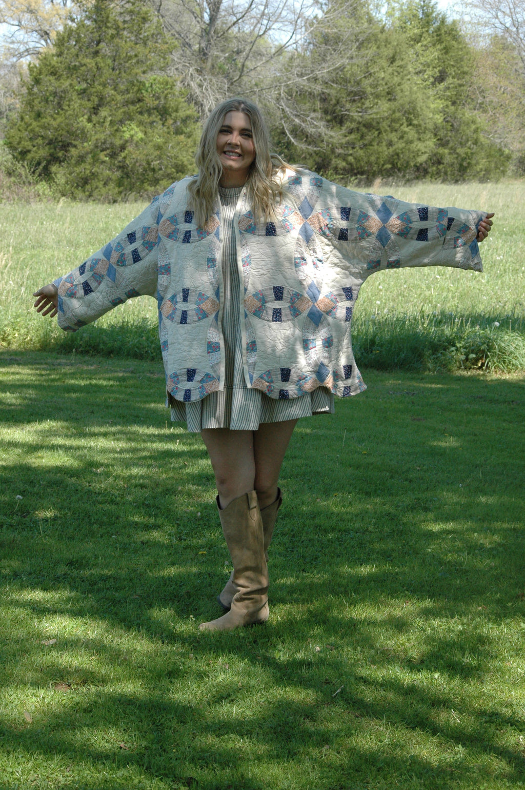 Vintage Cream Wedding Ring Quilted Jacket