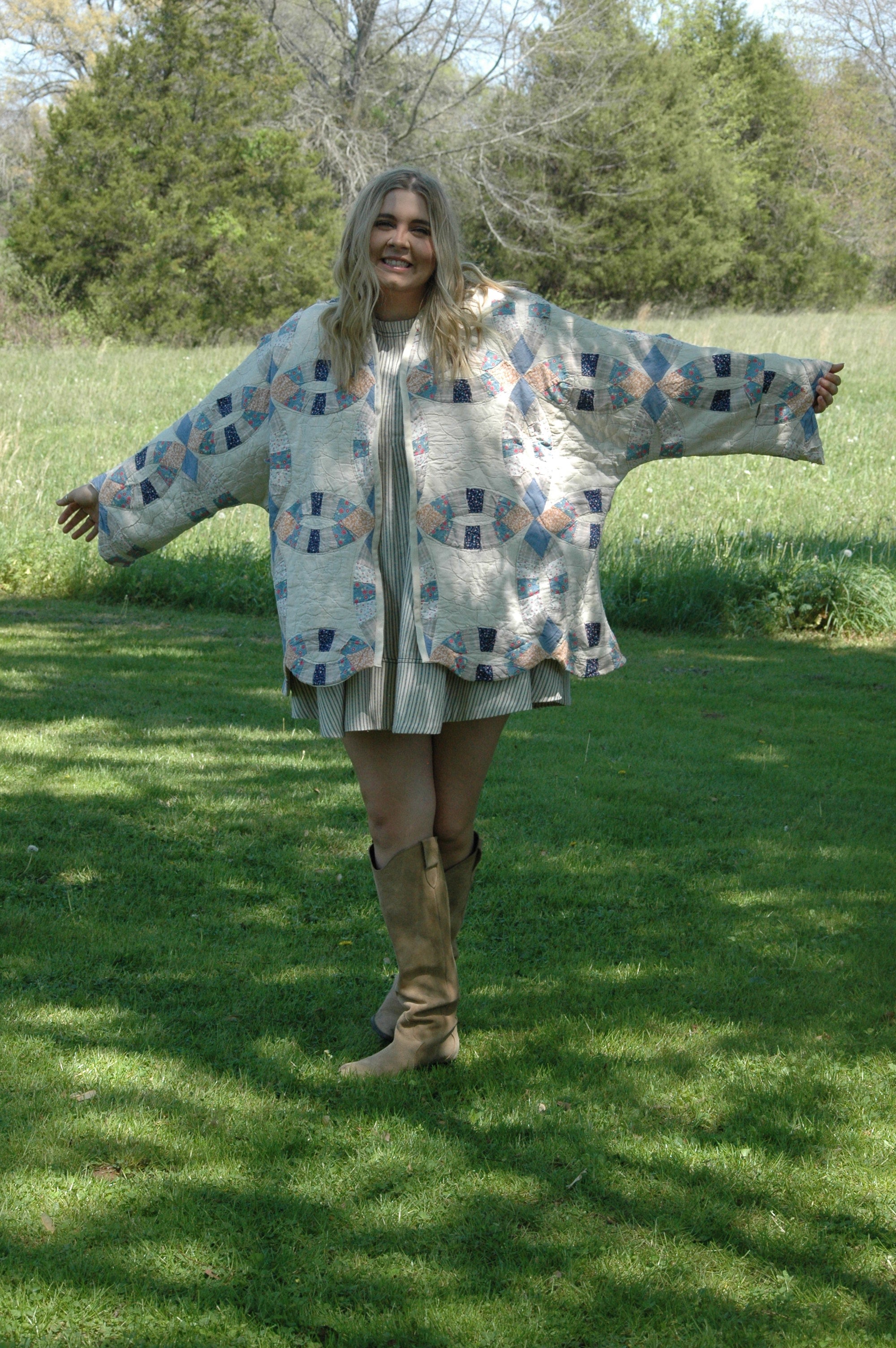 Vintage Cream Wedding Ring Quilted Jacket