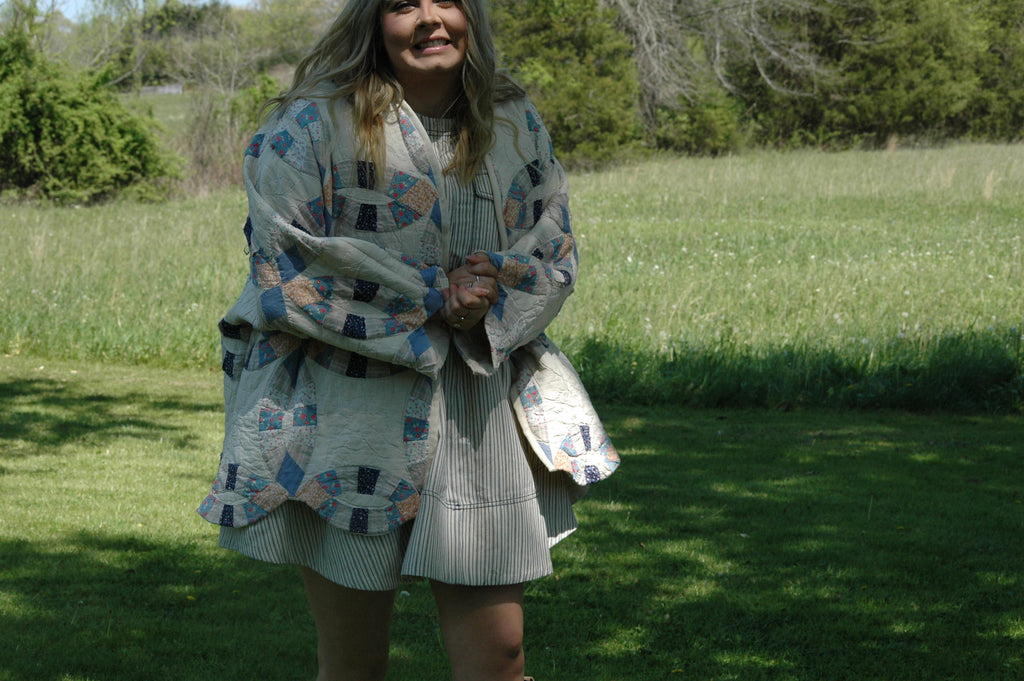 Vintage Cream Wedding Ring Quilted Jacket