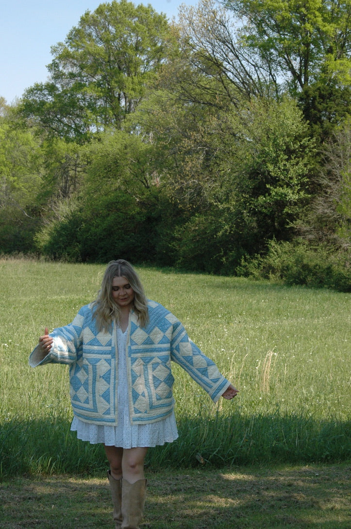 Vintage Blue and Cream Quilted Jacket with Pockets