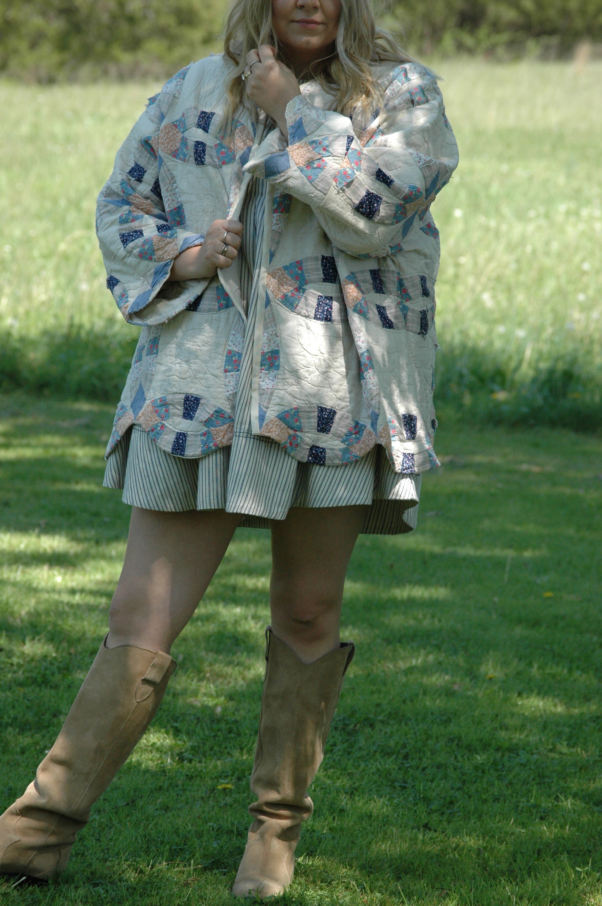 Vintage Cream Wedding Ring Quilted Jacket