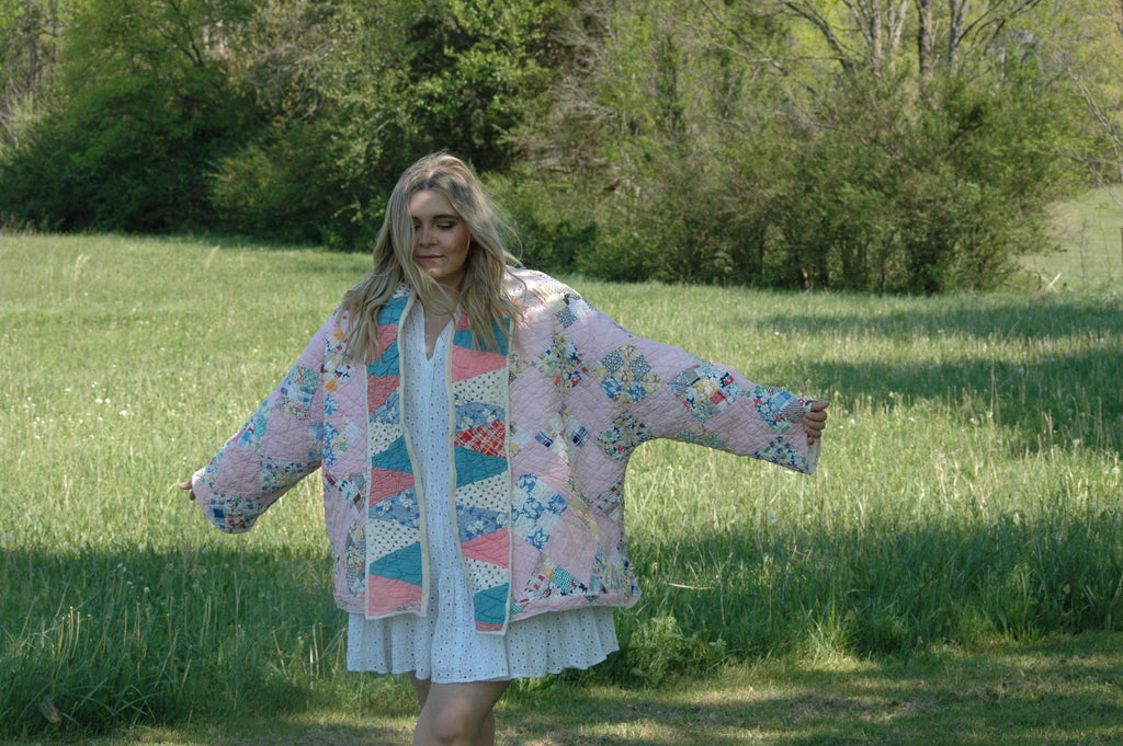 Vintage Pink Patchwork Quilted Jacket with Pockets & Collar