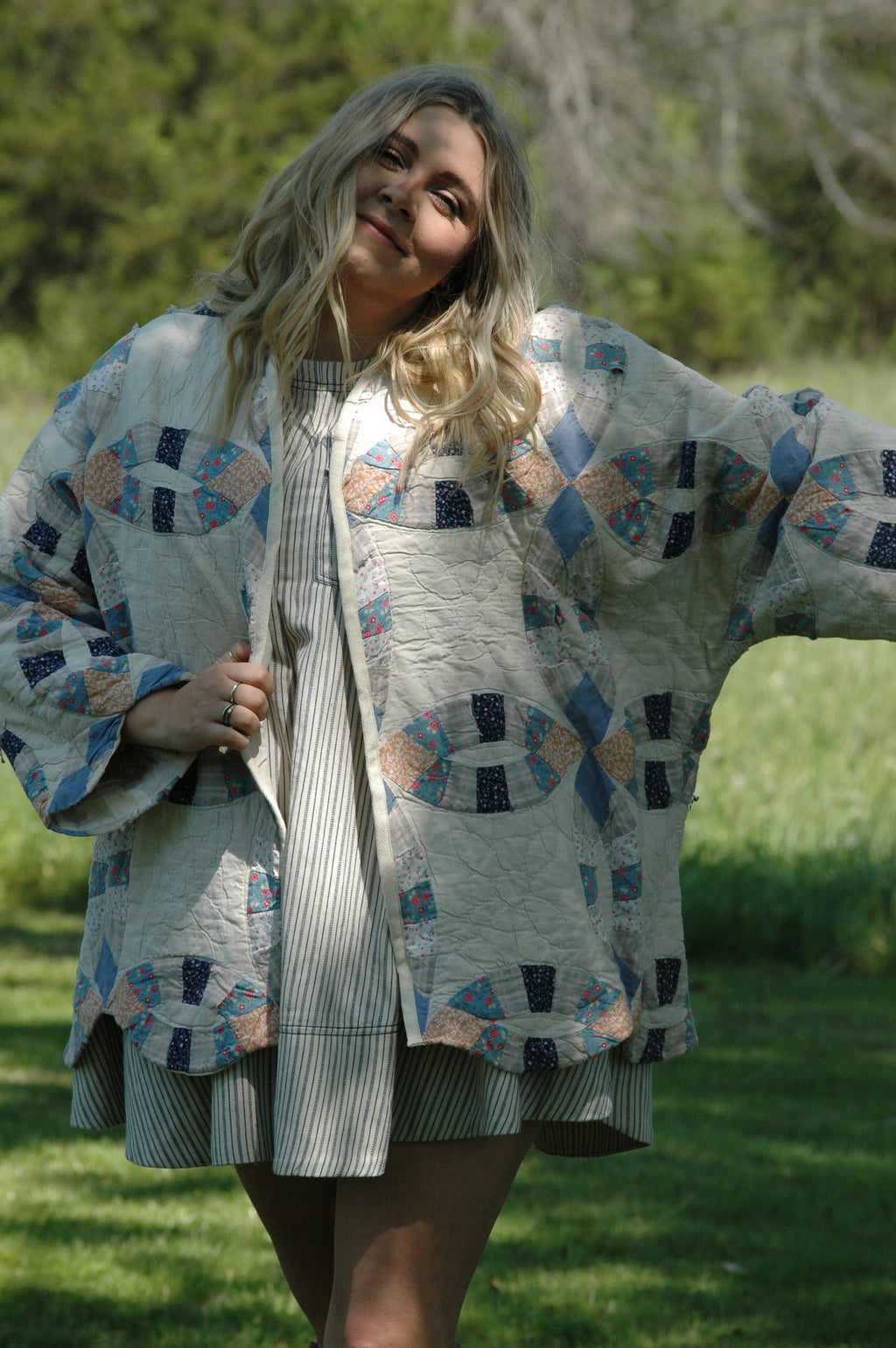 Vintage Cream Wedding Ring Quilted Jacket