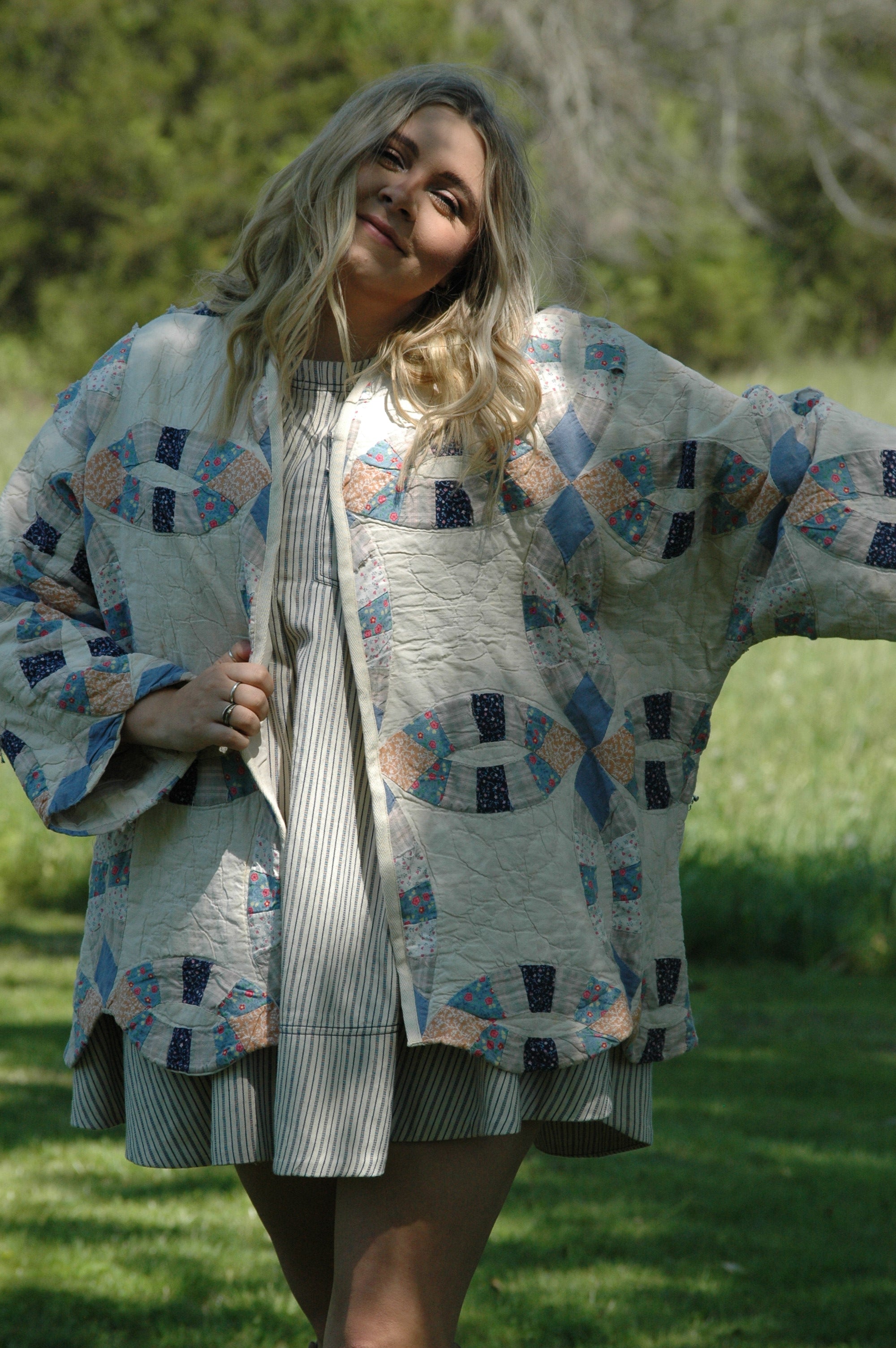 Vintage Cream Wedding Ring Quilted Jacket