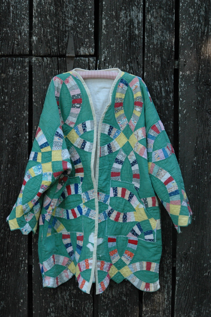 Vintage Green Wedding Ring Quilted Jacket with Pockets